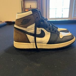 Mocha Jordan 1’s
